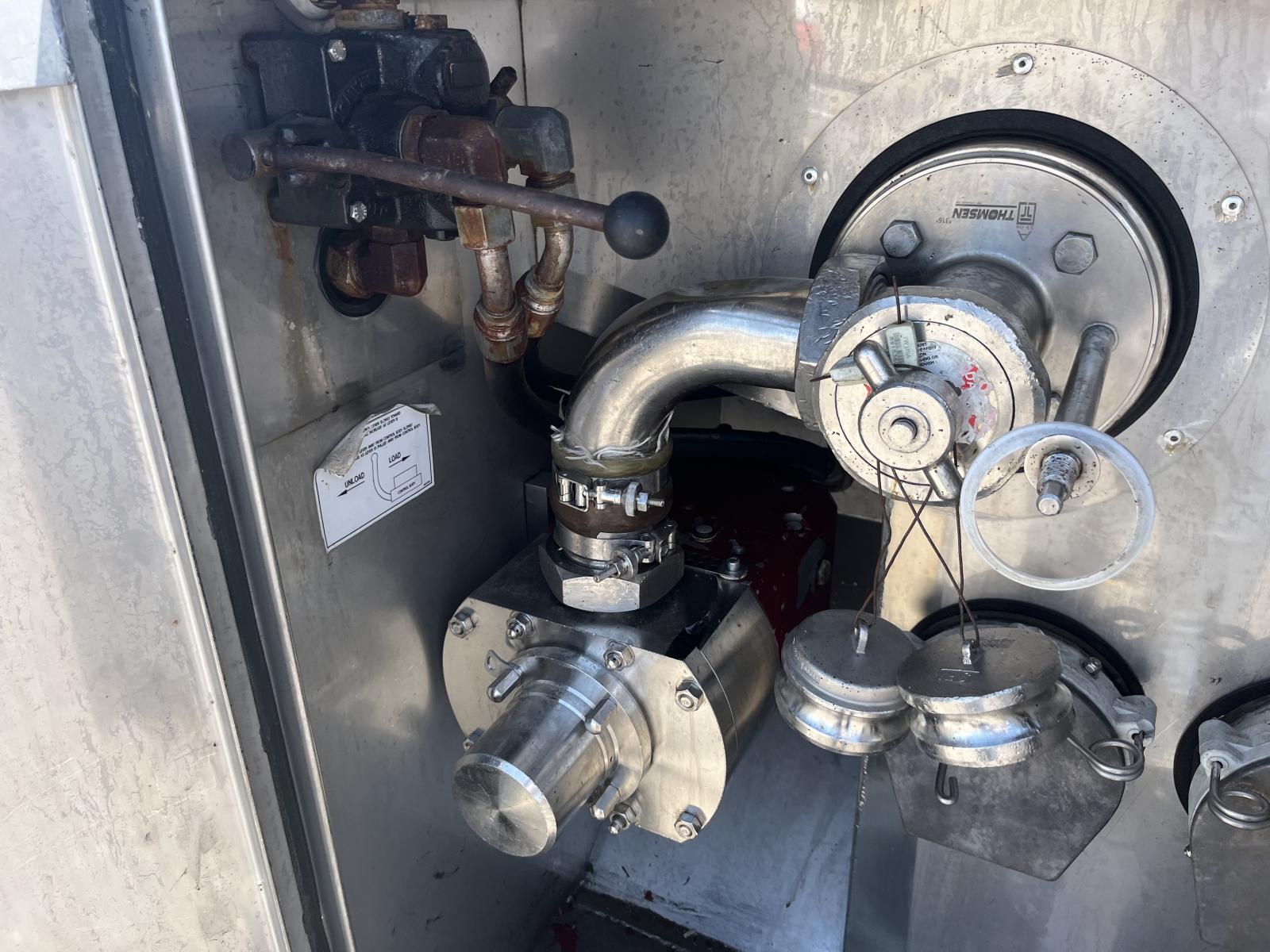 ./imagenes/INVOICE/2019/18047/PIPA DE 6,800 GALONES (7).JPG